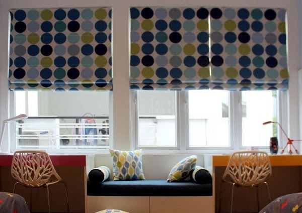 rèm roman chấm bi