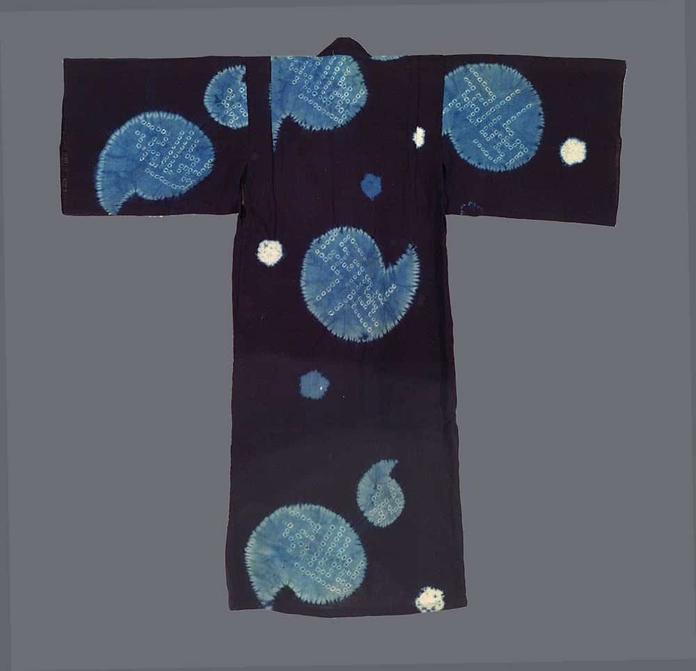 Blue and black Japanese kimono with tie-dye circular shibori pattern