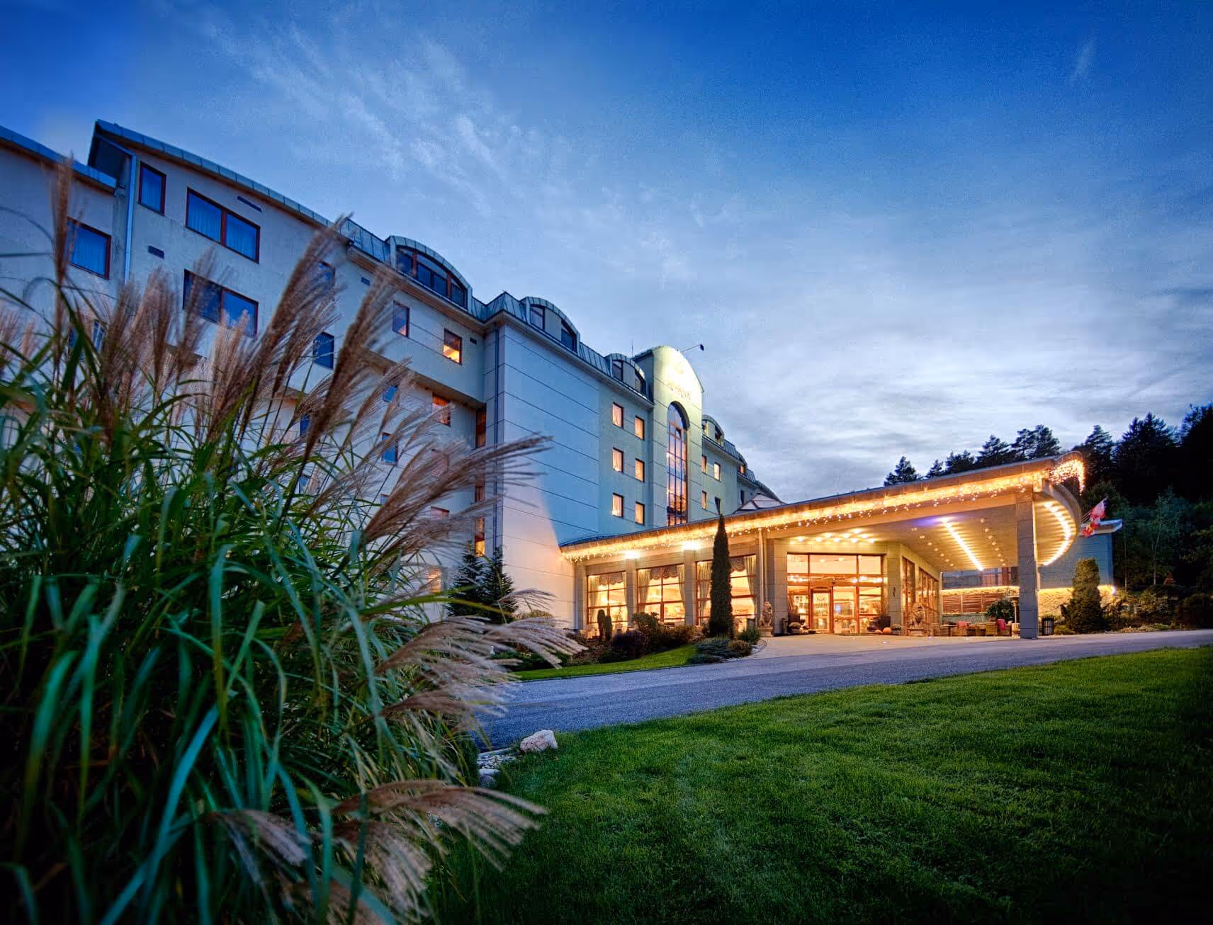 Hotel a Spa Resort Kaskady - hlavný vchod