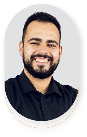 Vinicius Rocha - Gerente comercial do Clubvarejo, referência em gestão e abastecimento para conveniências.