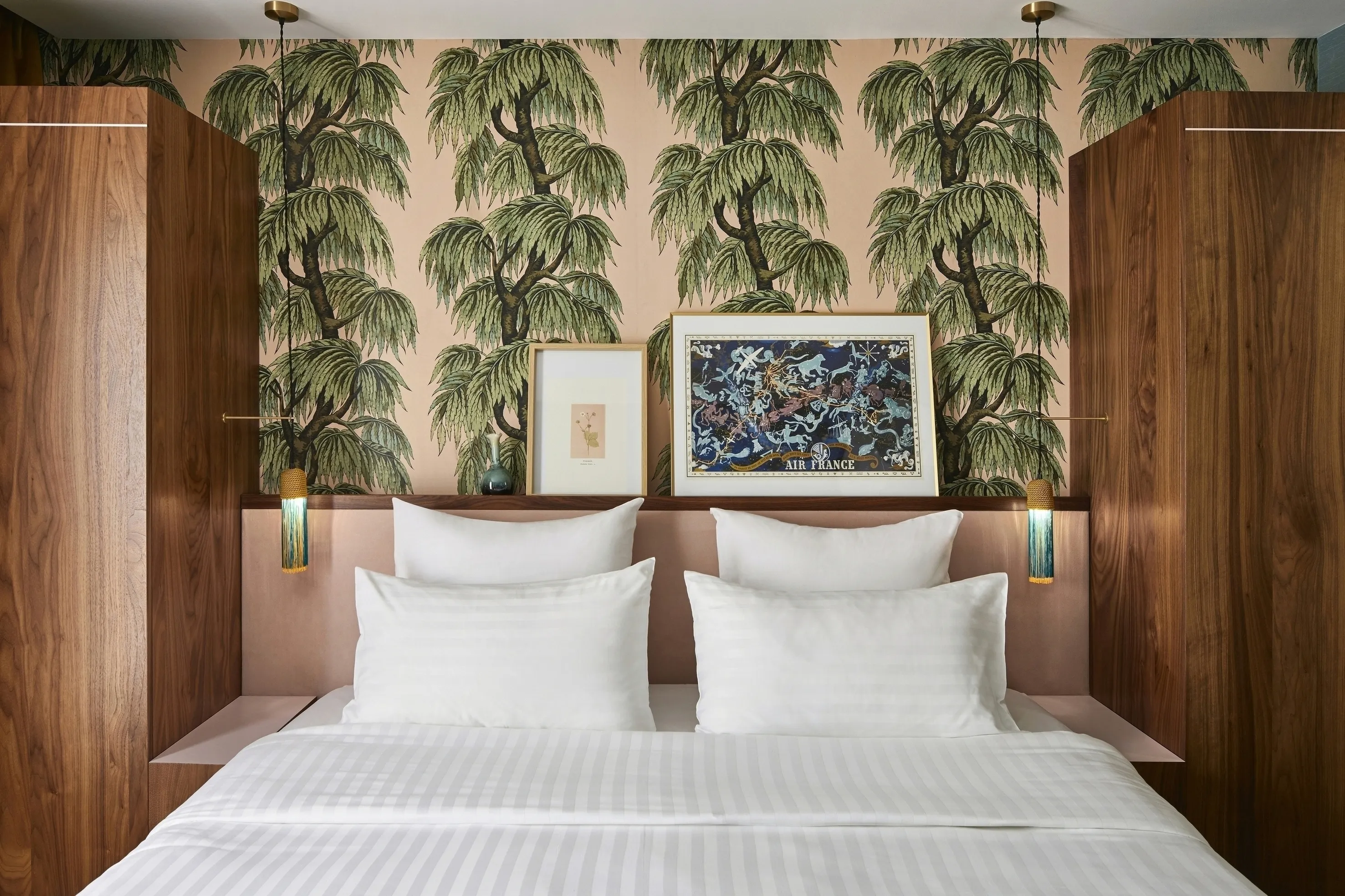 Hôtel Taylor by KUTCH, chambre FF&E et OS&E