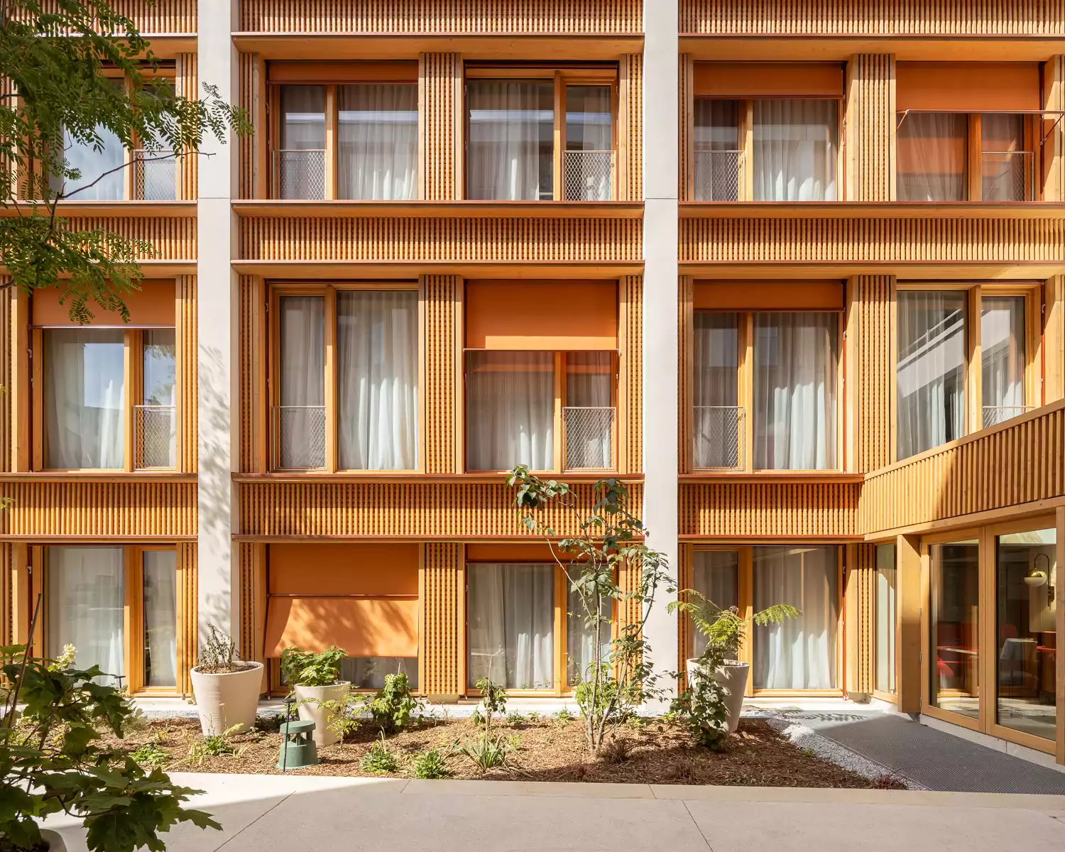 Hôtel Tribe Pantin by KUTCH, extérieur FF&E et OS&E