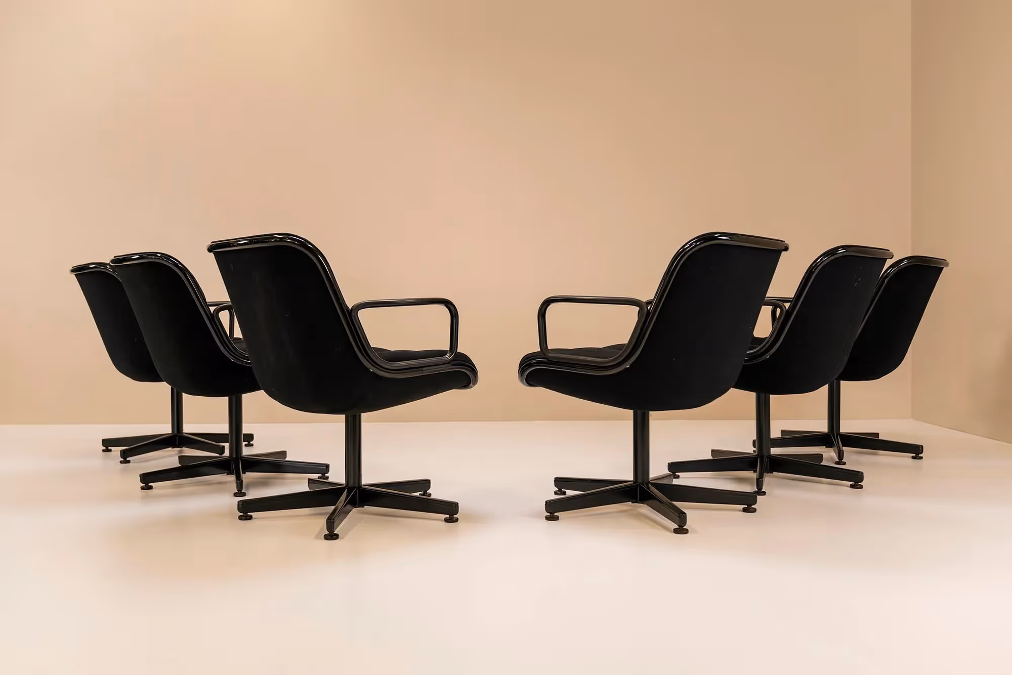 Set of 12 Executive "Pollock" Chairs by Charles Pollock for Knoll, USA 1963