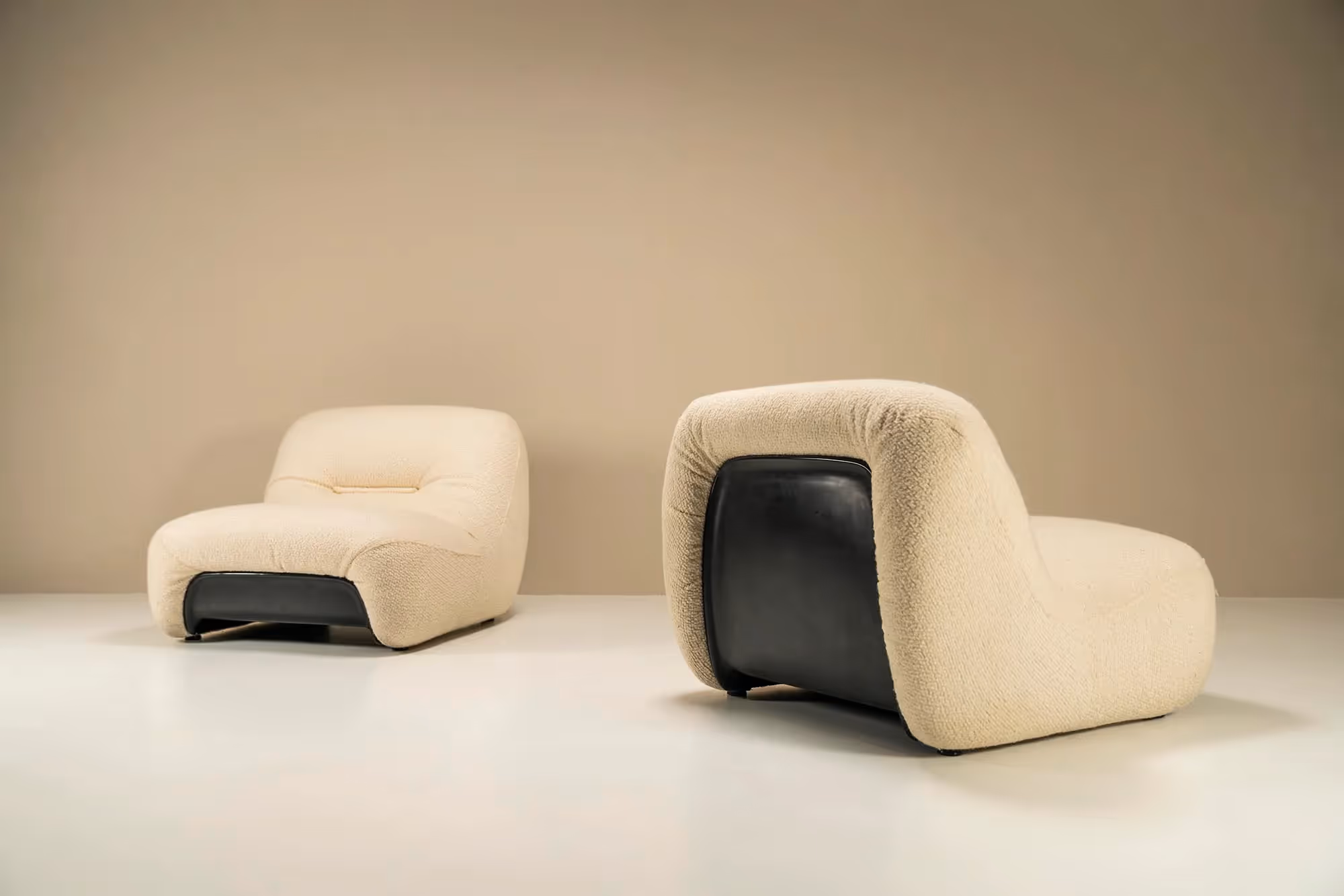 Set of 'Malu' Lounge chairs in White Bouclé by Claudio Vagnoni, Italy 1970s