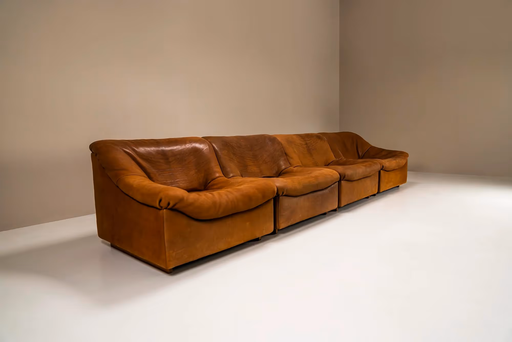 De Sede DS46 Sectional Sofa In Cognac Buffalo Neck Leather, Switzerland 1970s