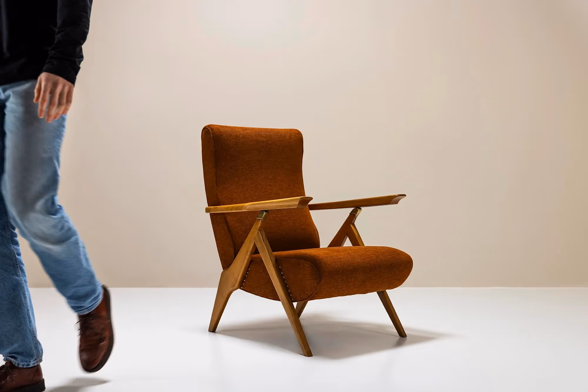 Italian Vintage Lounge Chair