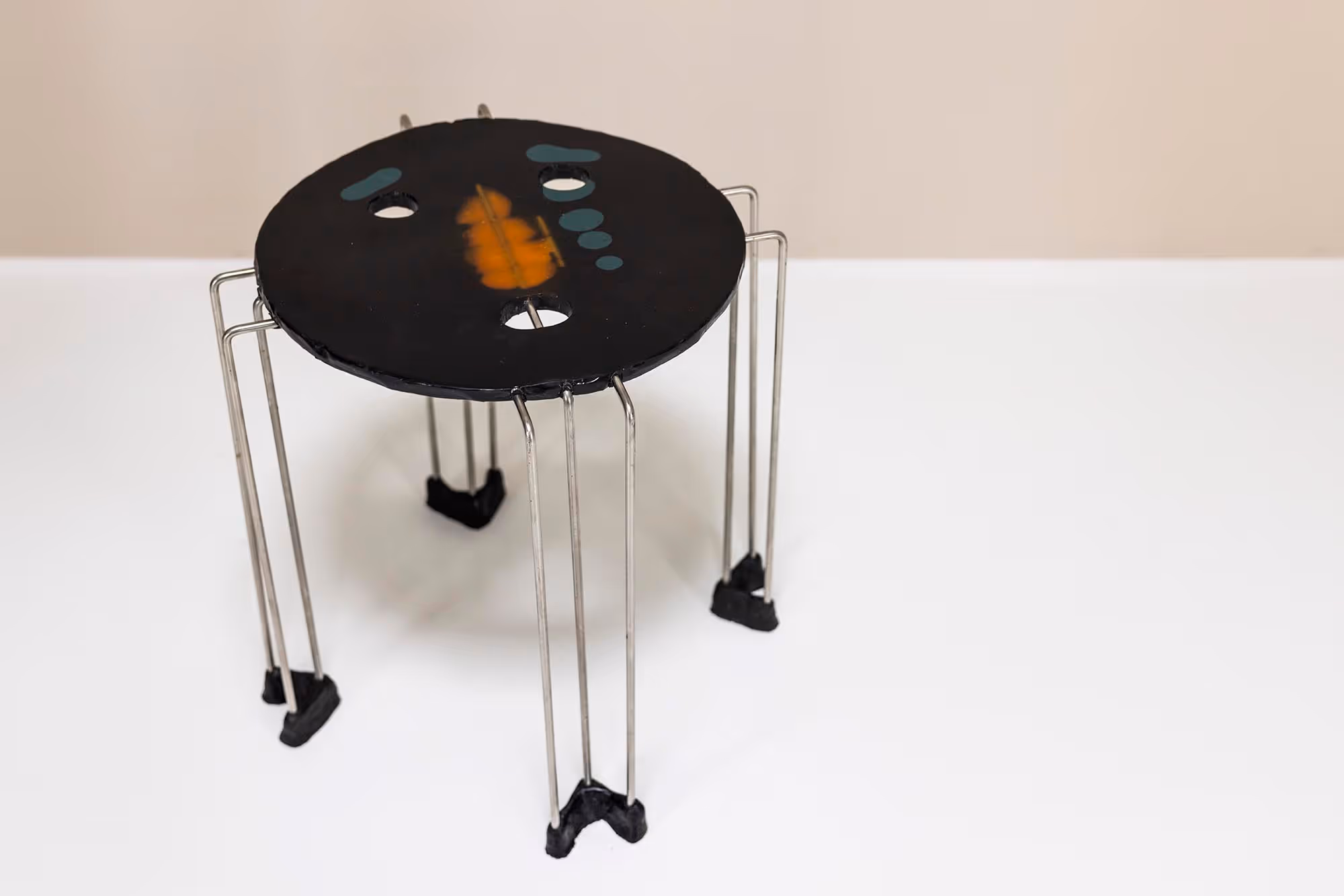 Fish design Gaetano Pesce side table