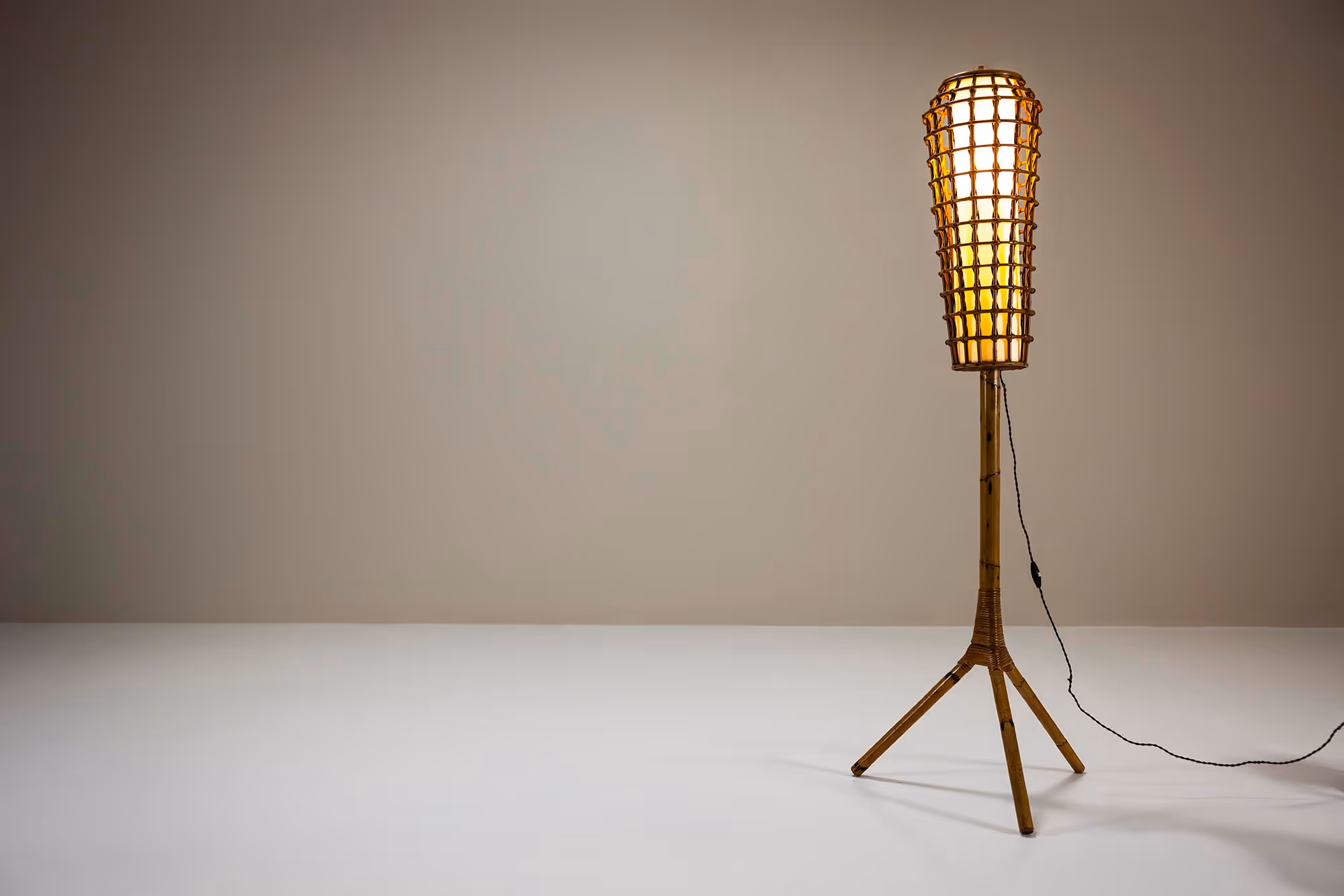 vintage bamboo floorlamp