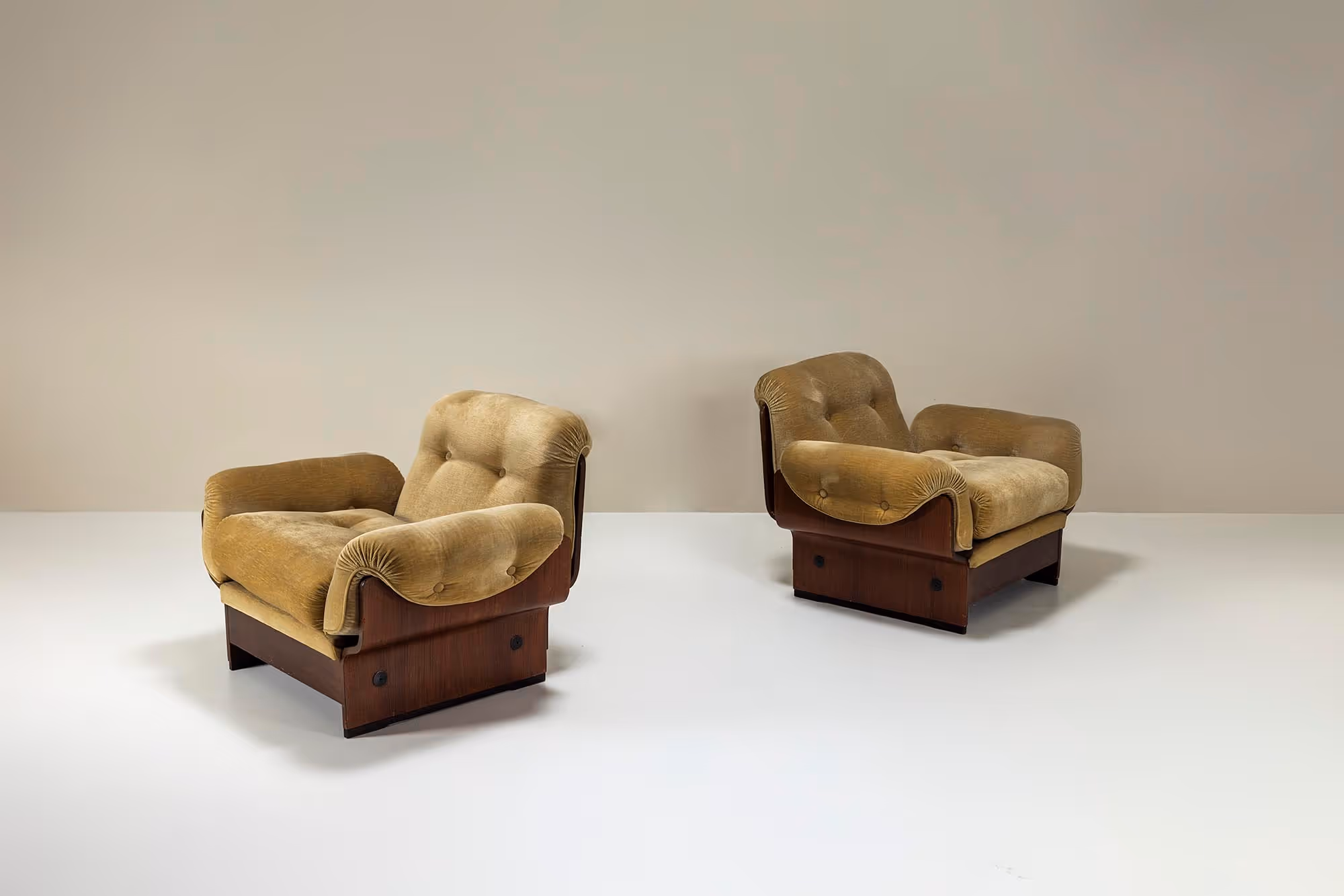 Set of Two Bulky Lounge Chairs in Wood and Velvet Upholstery, Italy 1970s
