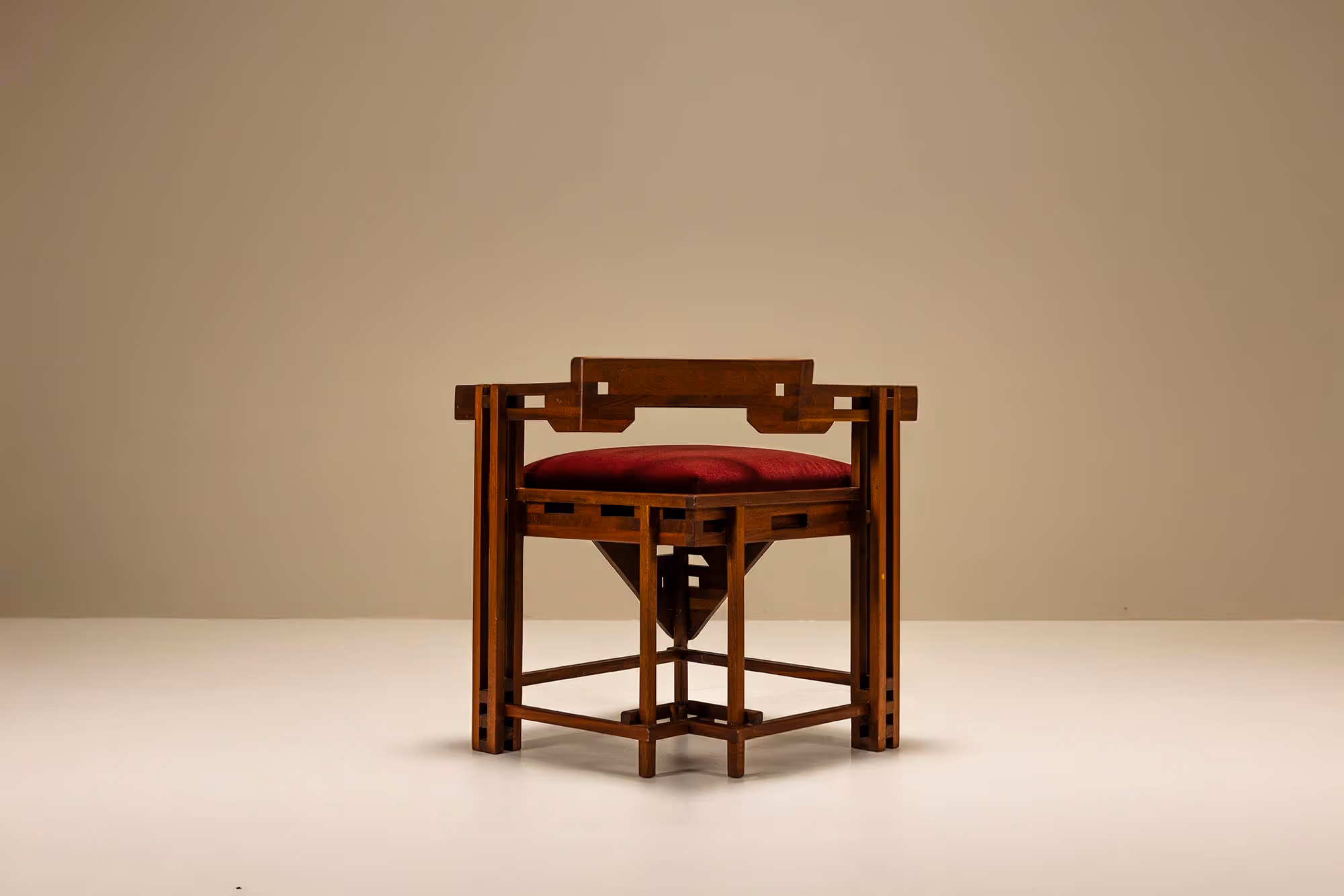art deco style corner chair