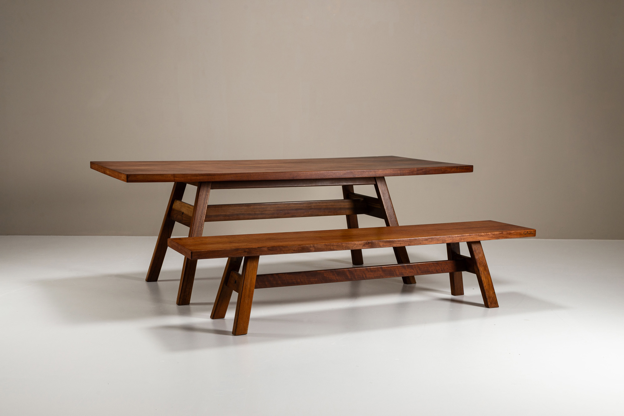 Torbecchia Dining Room Set