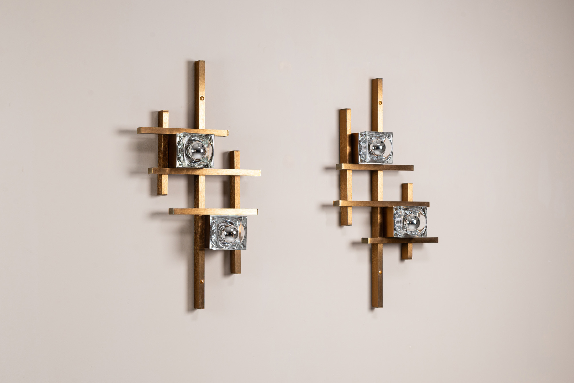 Set of Two Wall Appliques by Gaetano Sciolari in Brass and Glass, Italy 1970s