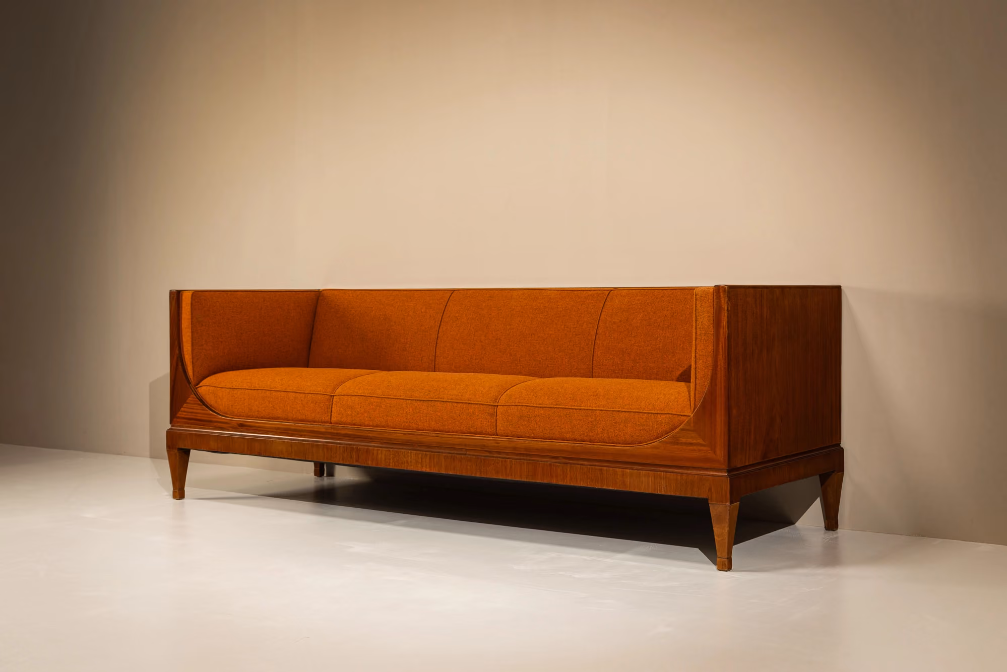 Frits Henningsen Box Sofa