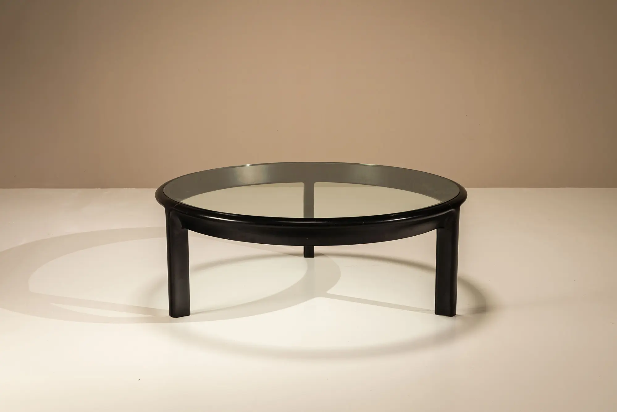 Angelo mangiarotti de nos coffee table