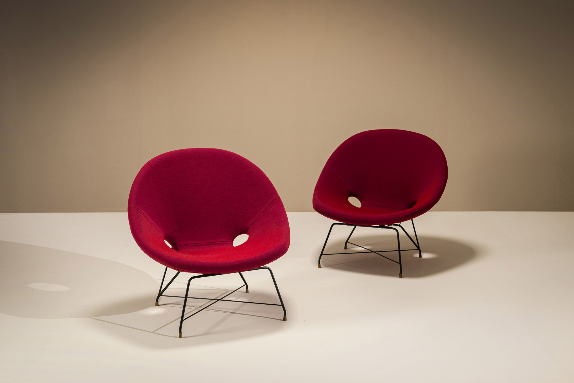 cosmos chairs saporiti