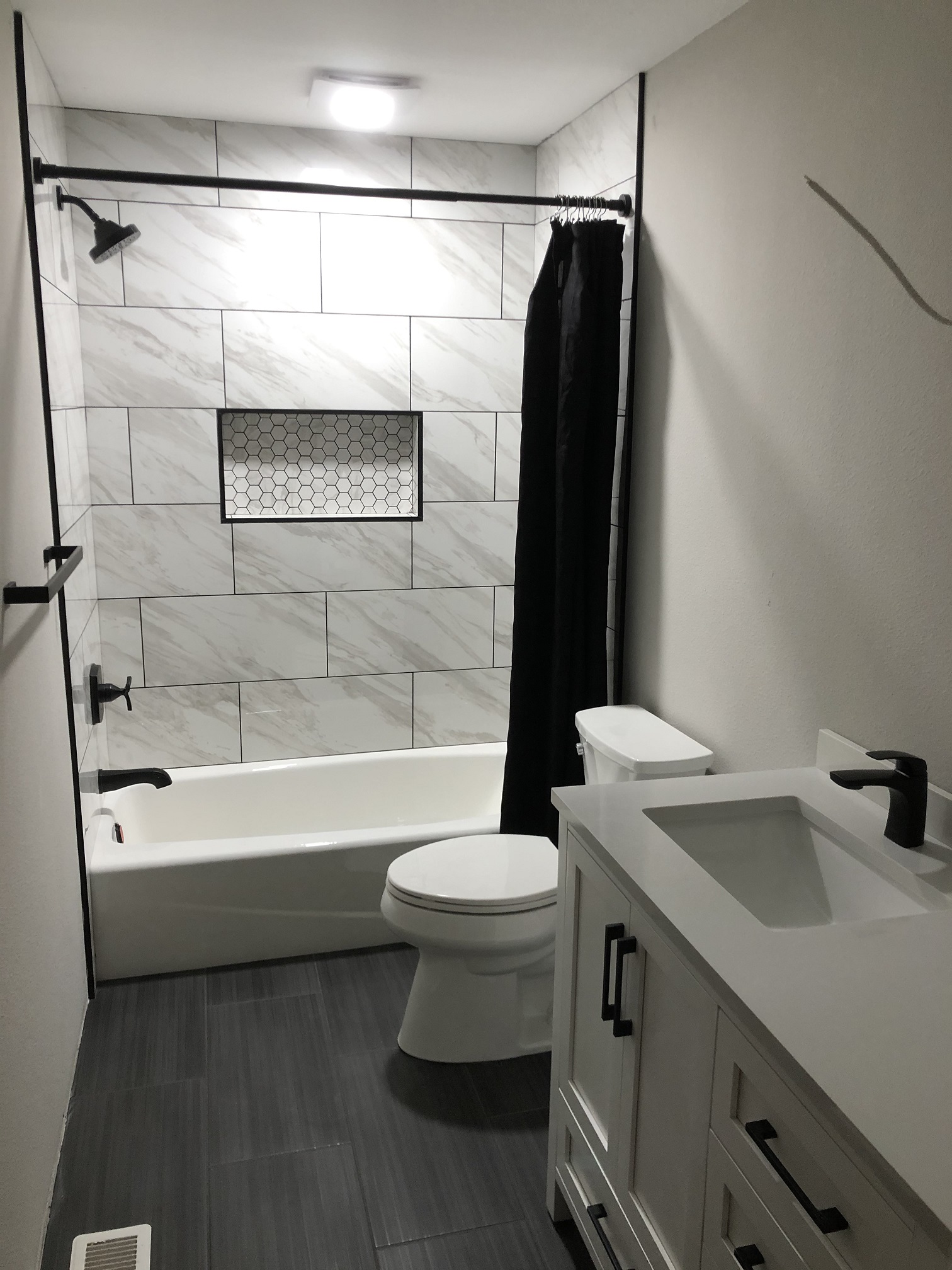 River Stone Free Standing Tub