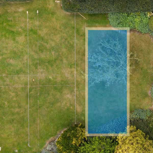 HTP-Group-setting-out-the-pool