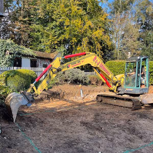 HTP-Group-Beginning-the-dig