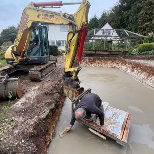 HTP-Group-finishing-the-concrete-pad