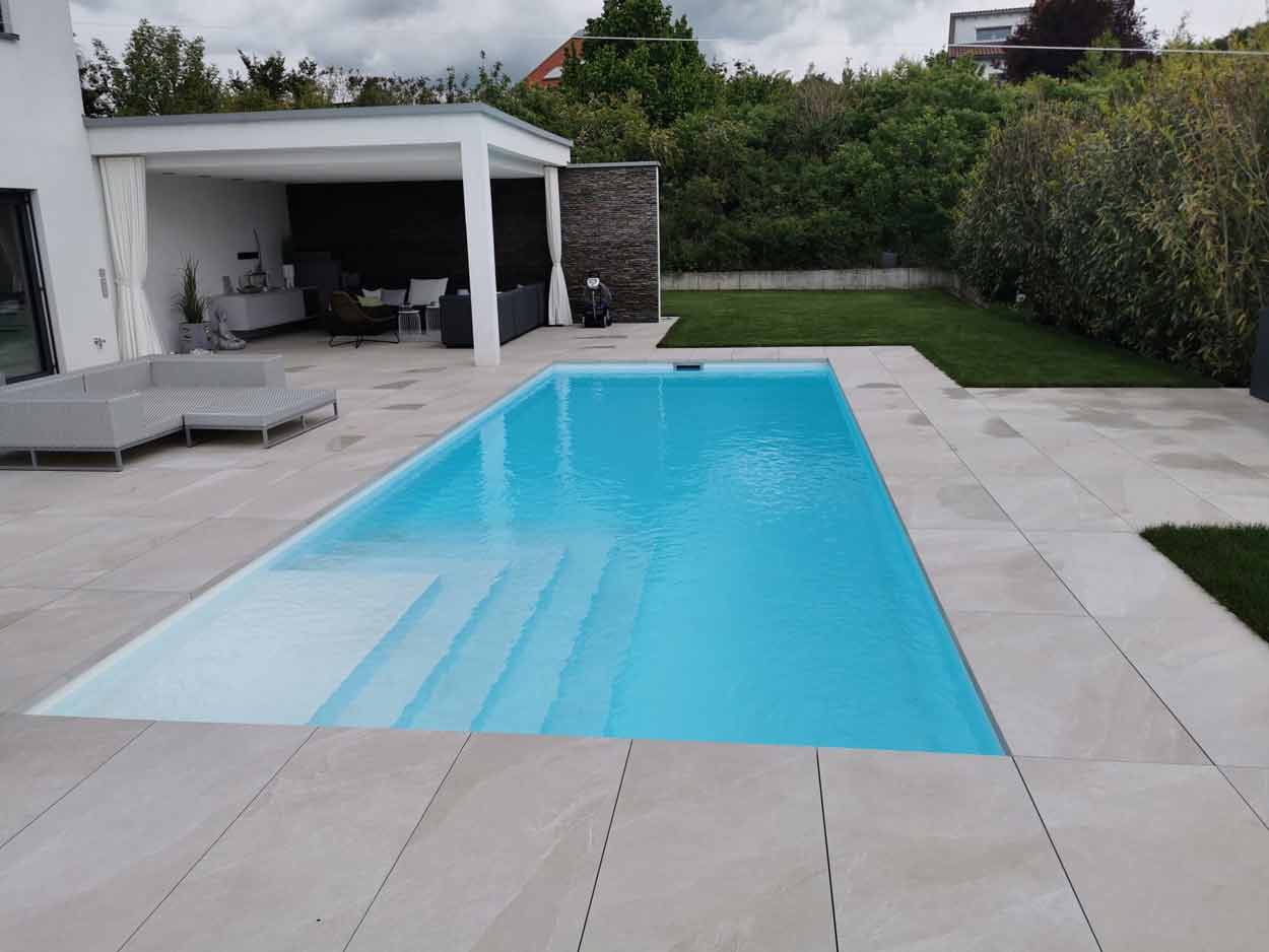 moving-floor-exterior-pool-HTP-Group