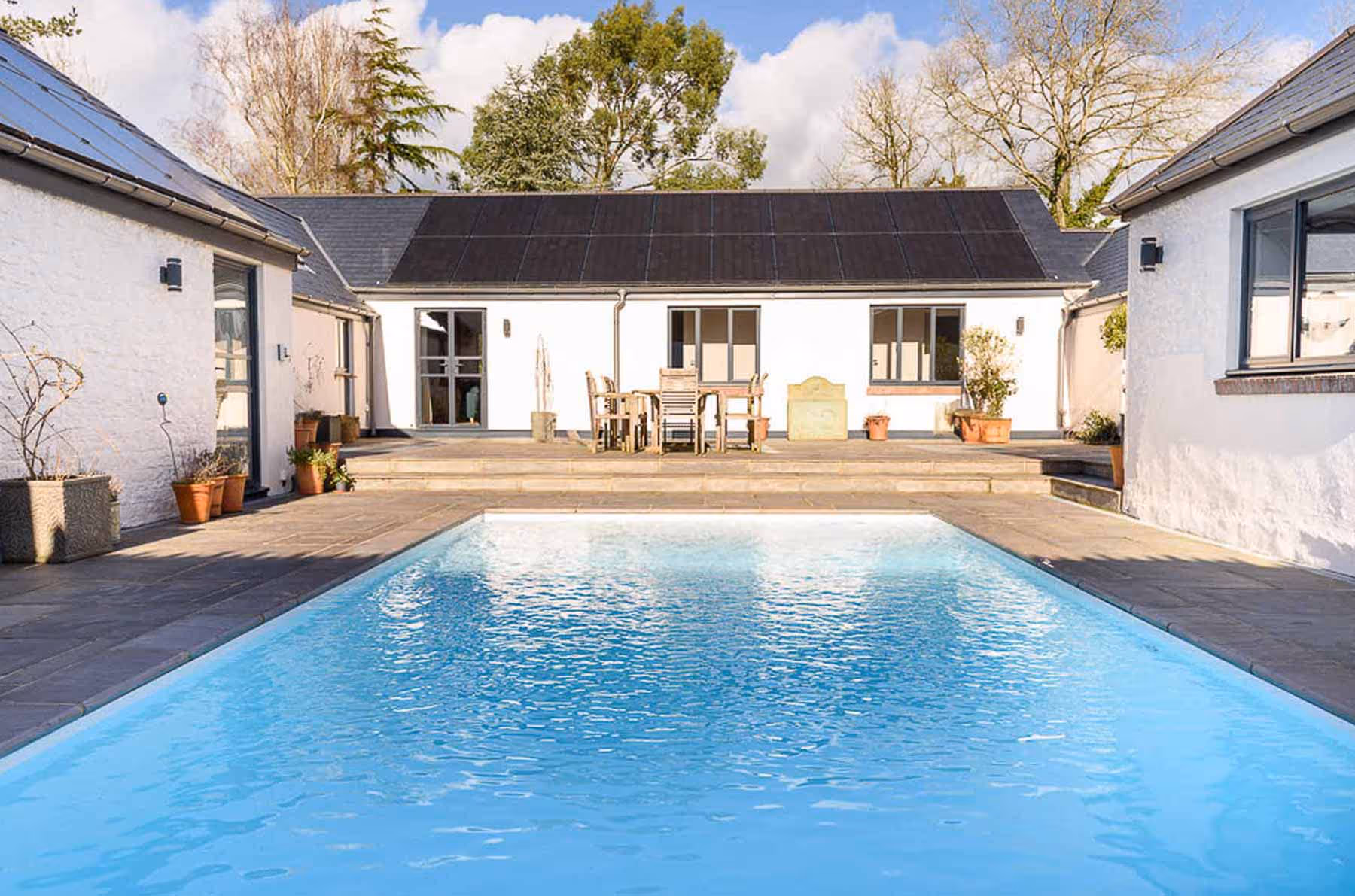 Award Winning Outdoor Pool of the Year Under £90k HTP Group