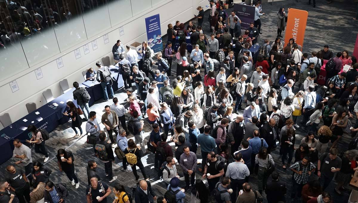 5 Unique Ways to Use Lapel Pins: Tradeshows | Custom Pins Now