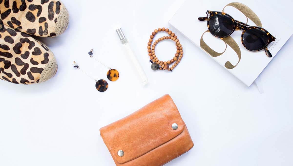 7 Ways to Wear Lapel Pins? | Custom Pins Now