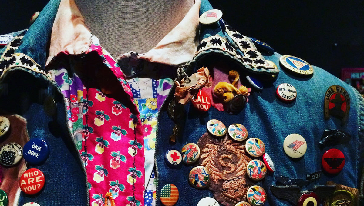 What is the Difference Between an Enamel Pin and a Button Pin? | Custom Pins Now