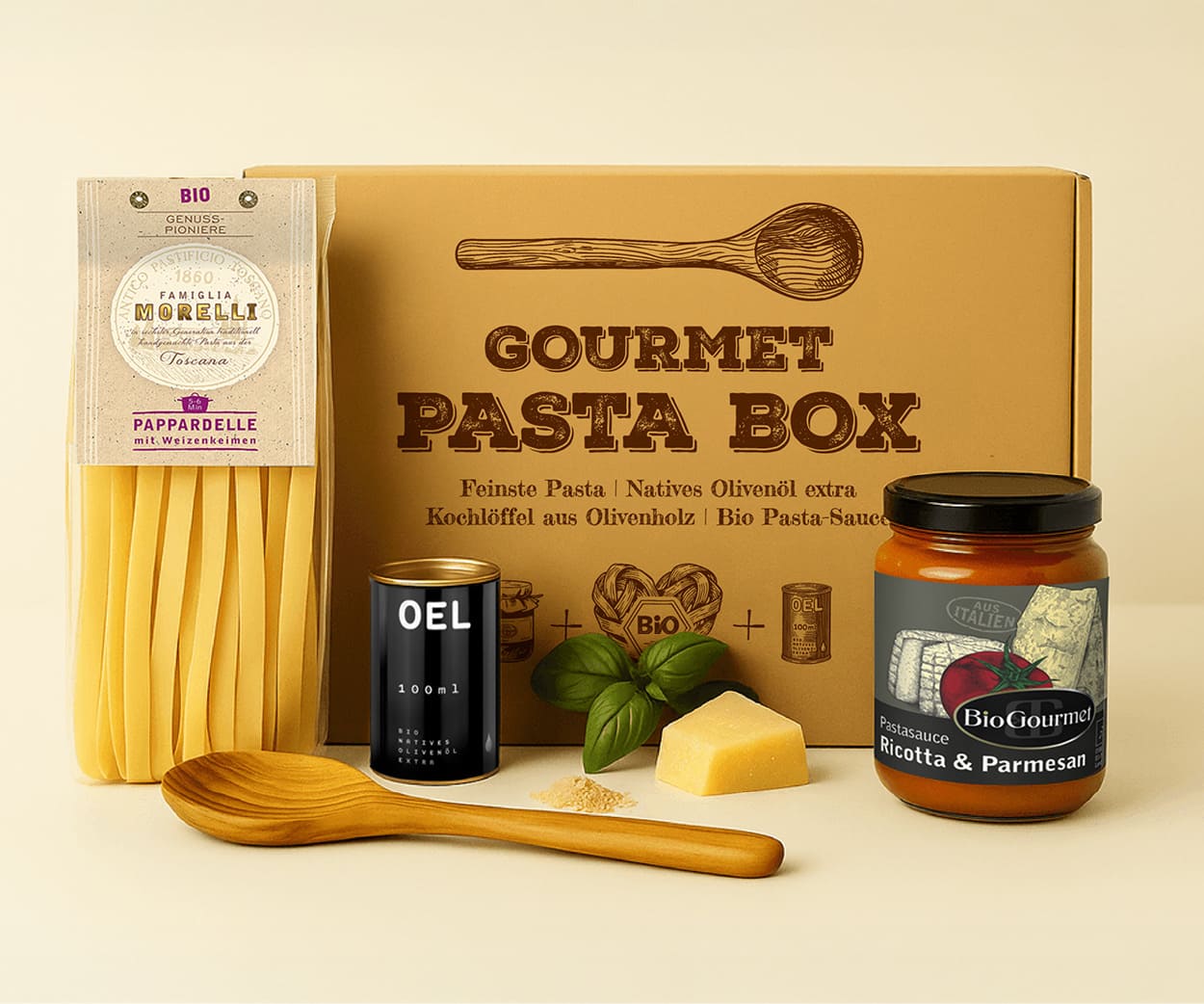 Gourmet Pasta-Box mit Logo graviertem Kochlöffel, Bio-Pappardelle, Olivenöl & Ricotta-Pesto – nachhaltiges Geschenk für Firmenkunden