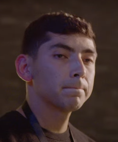 <subject>[headshot] image of a customer (for a mobility and transportation)</subject>