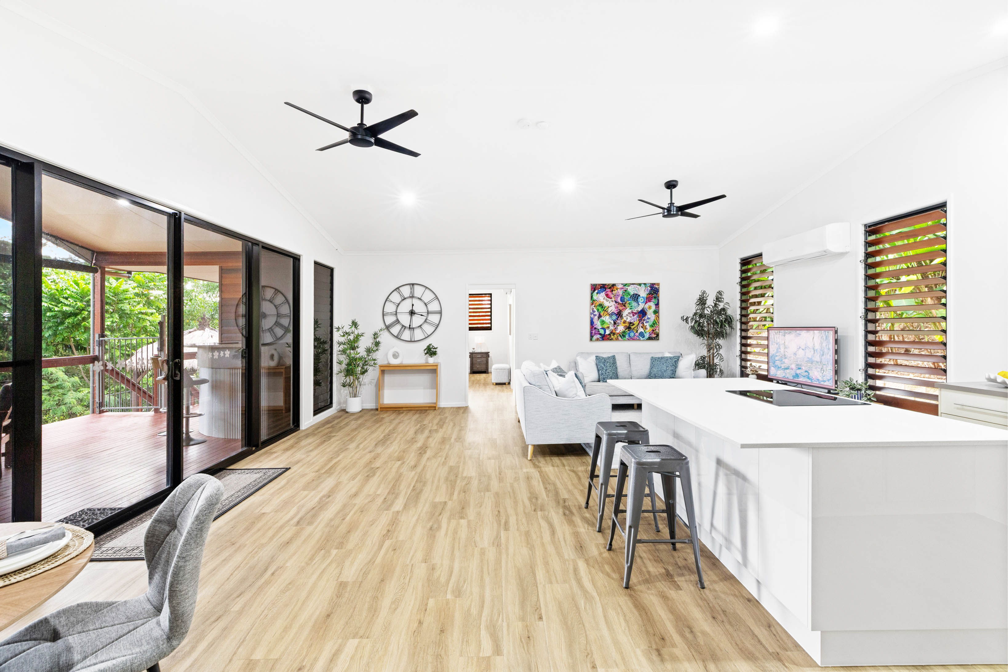 Big on Space, Wrapped in Nature, Minutes from Town