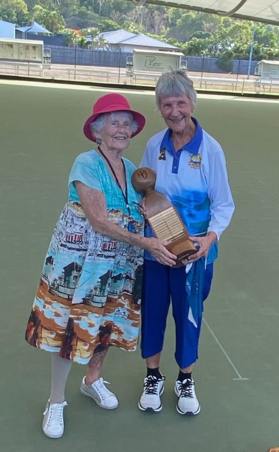 SIZZLING WEEK OF BOWLS AT AIRLIE BEACH