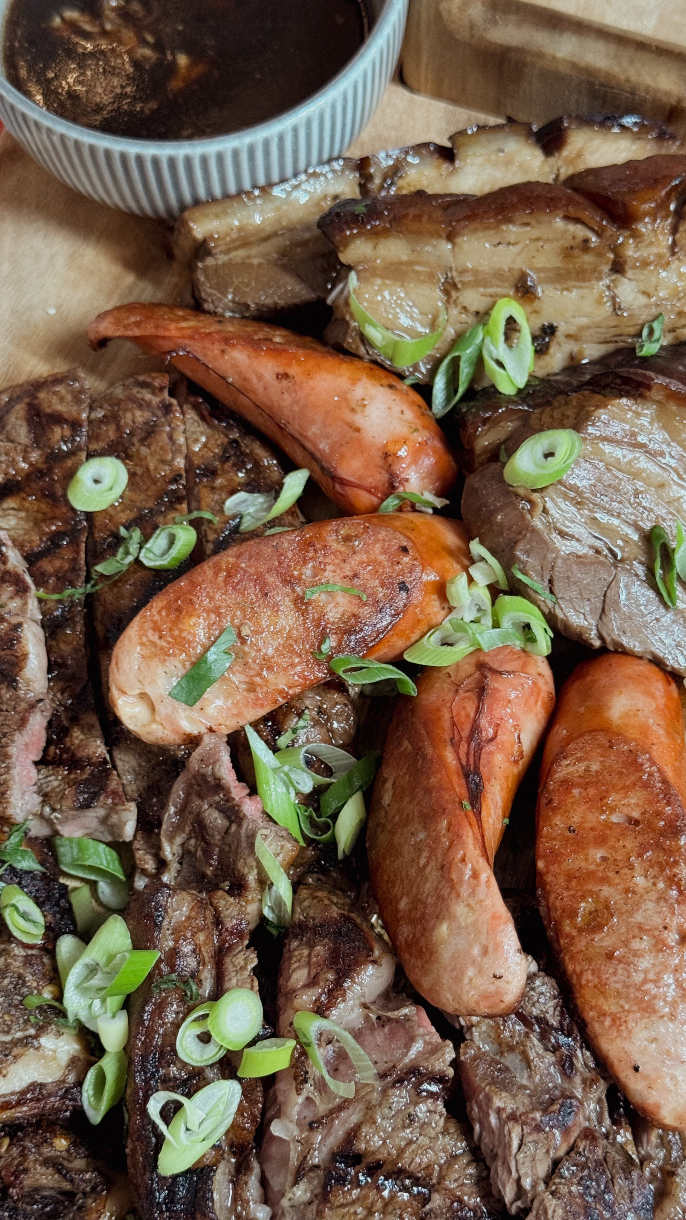 GET AROUND THE MACKAY BUTCHER'S FEAST! At Hotel Mackay