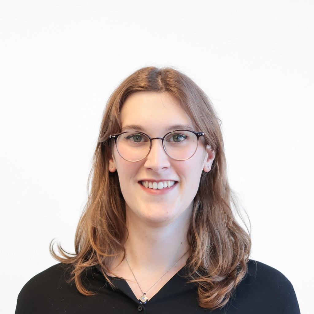 L Maras is one of Ascend Health's key role therapists and speech pathologists offering speech therapy services in Perth, with a particular interest in Gender Affirming care.