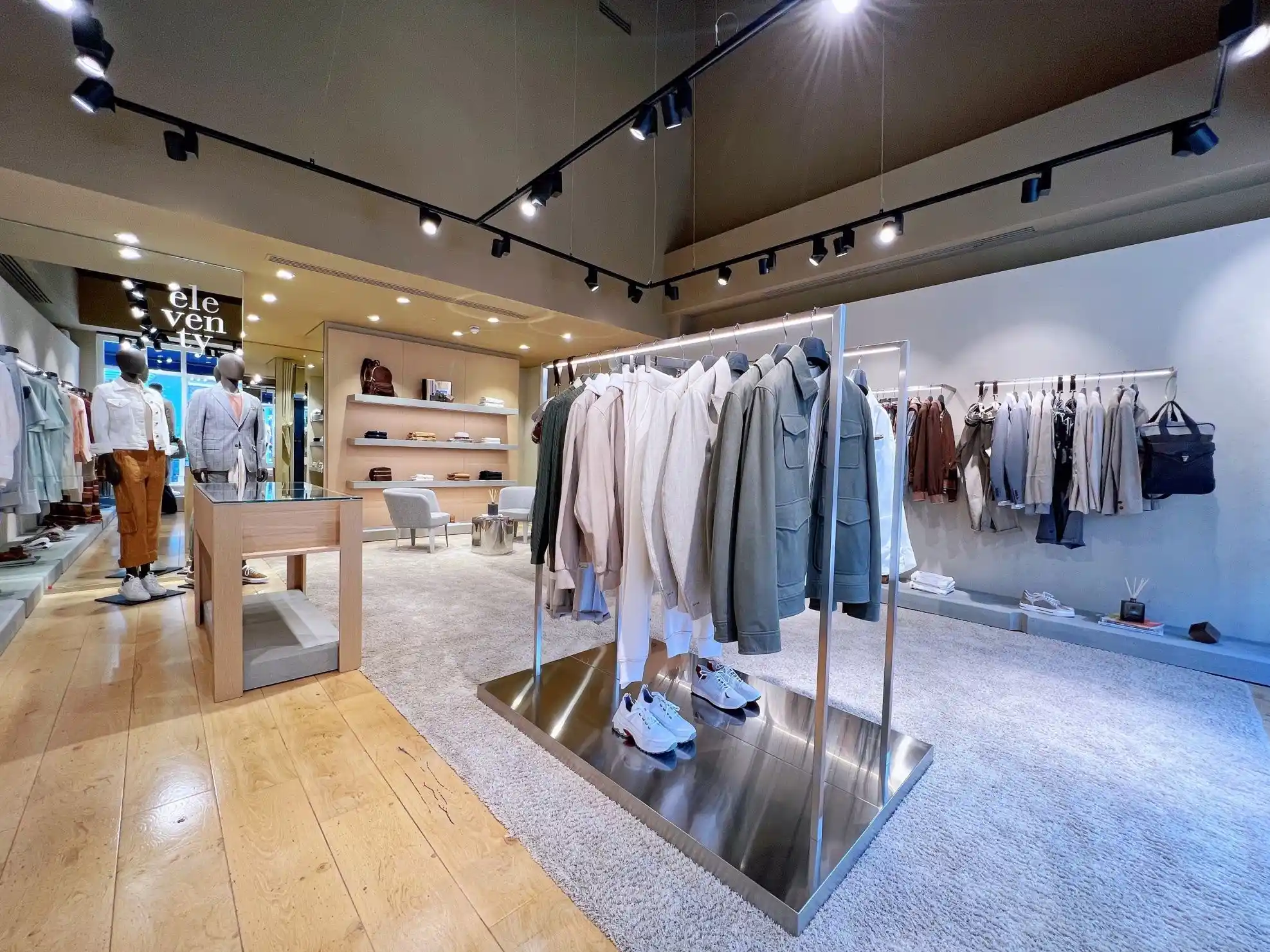 bobblehat-shopfitters-commercial-interiors