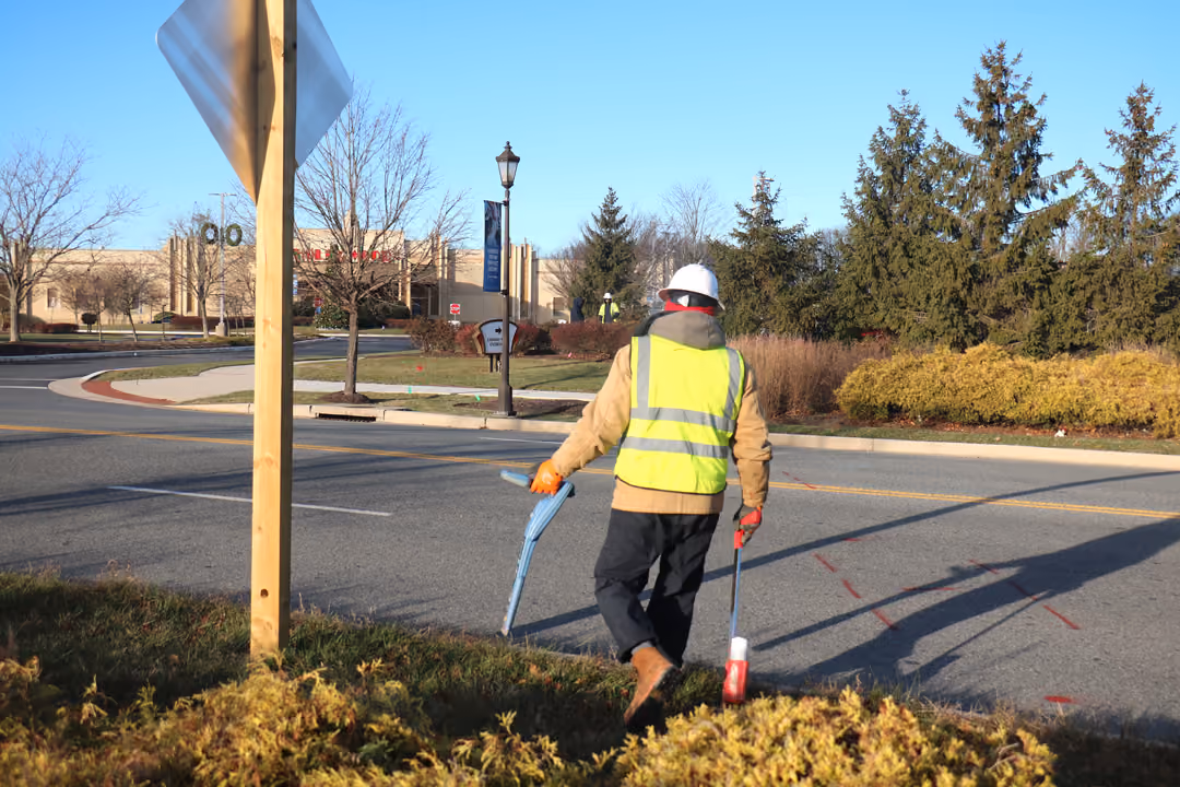 An image of a utility locator outside of a casino.
