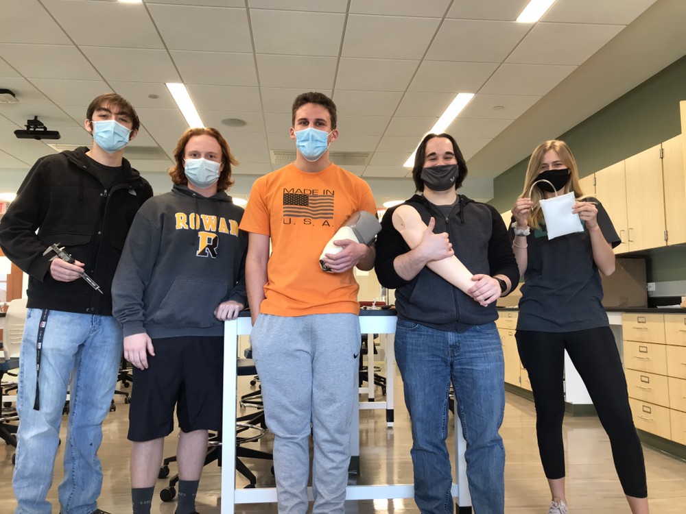 ROWAN:  SOCKET AIR PUMP