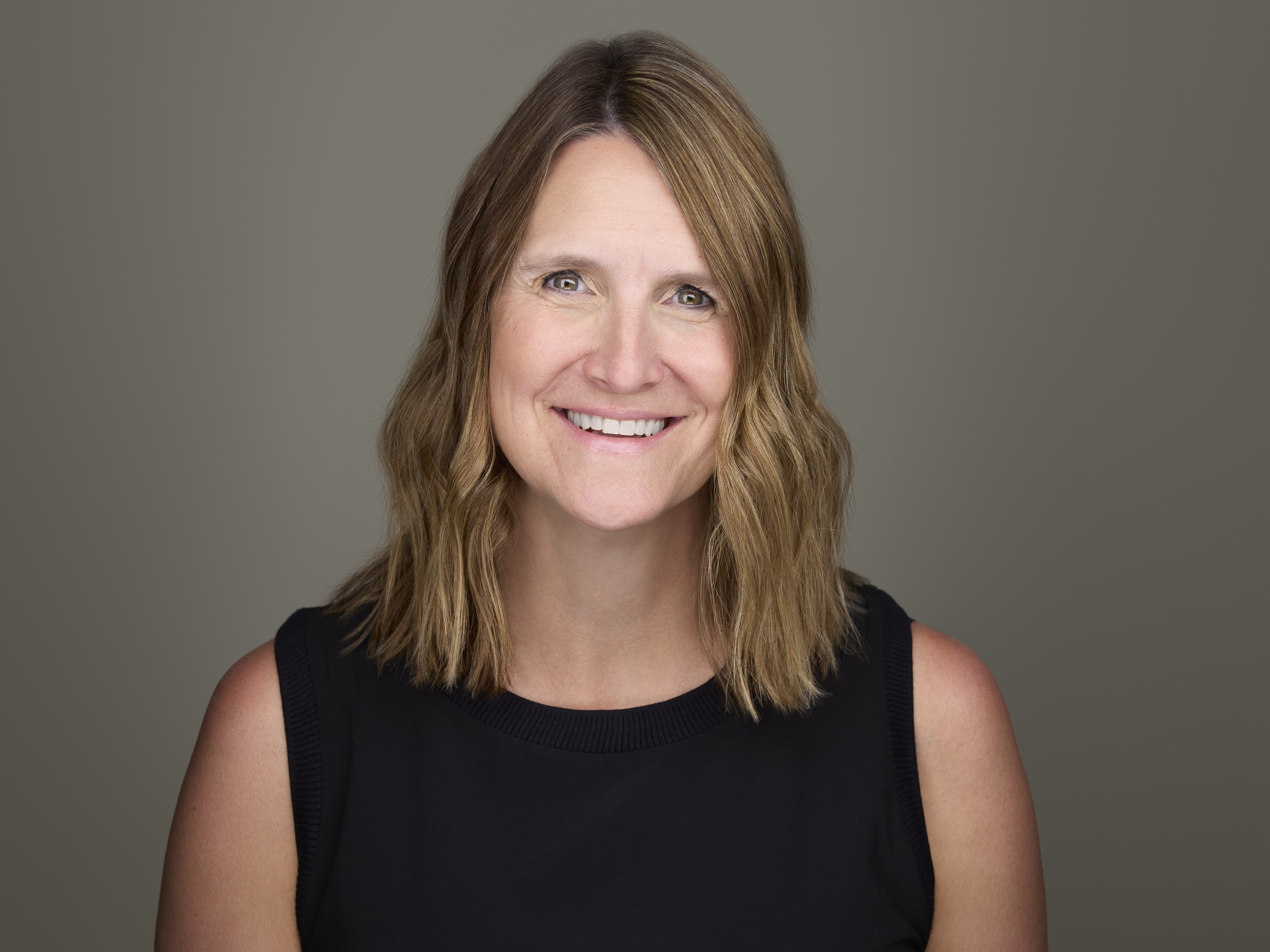 Professional portrait of Lisa Vetsch