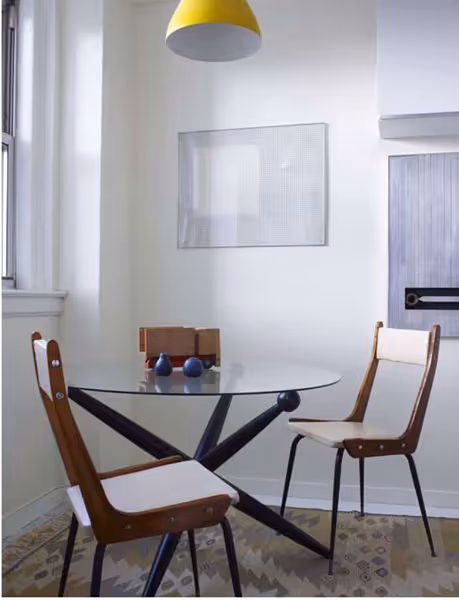 Upper West Side Residence Round Table and Chairs