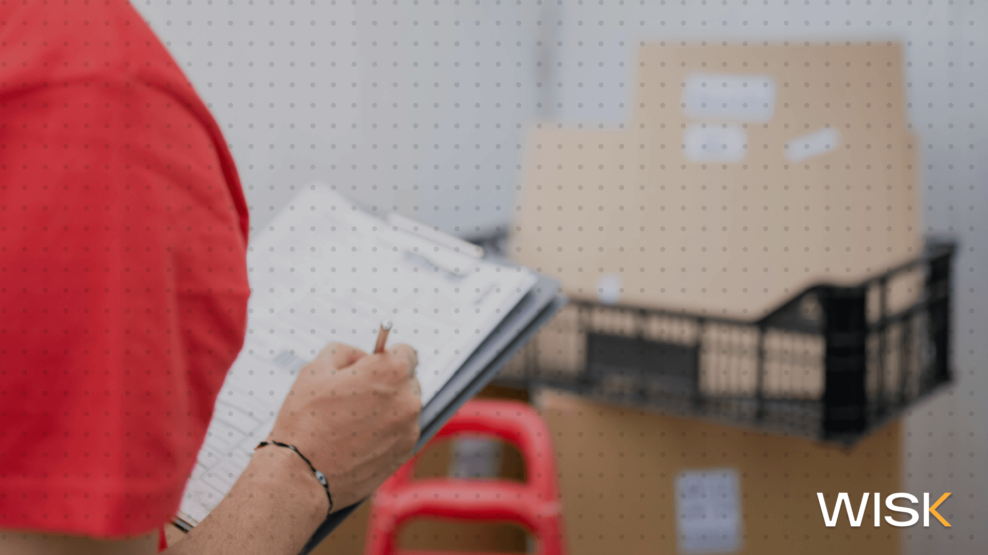 What is the most effective way to manage a bar opening and closing checklist?