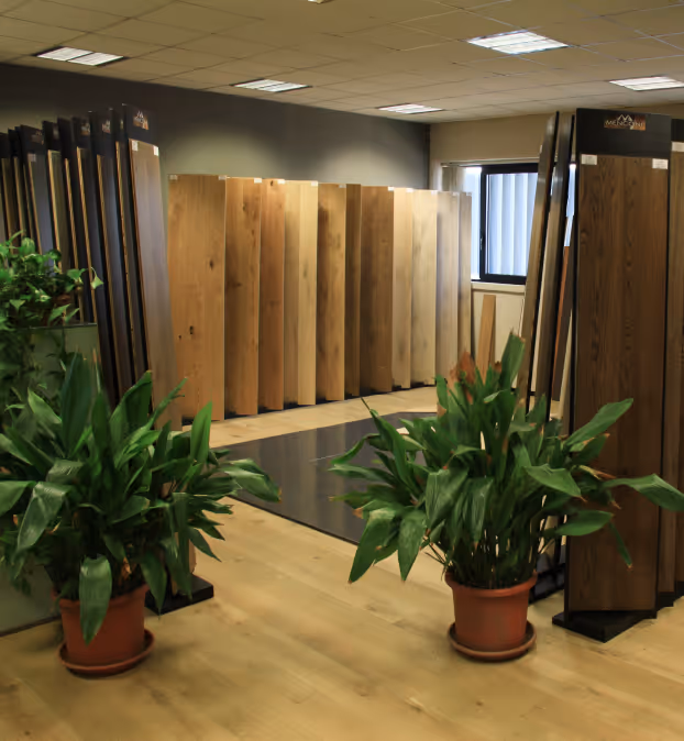 Visita lo showroom di Menconi Parquet a Lucca, Loc. Acquacalda, Via delle Ville Prima,
1119, 55100