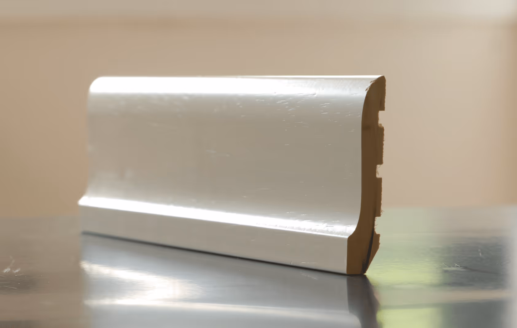 Menconi white painted skirting board