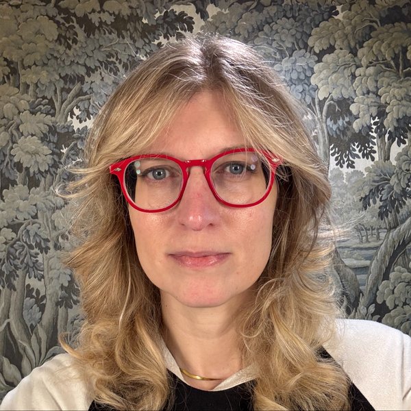 Annabel Oakes
