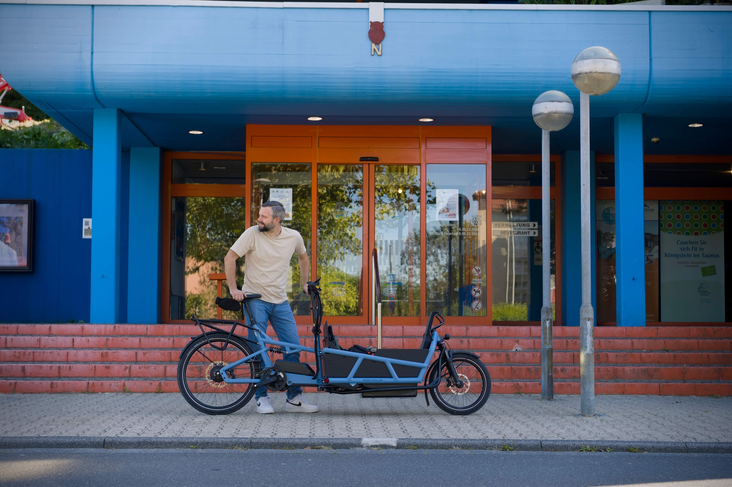 Thilo Lenz ist Leiter der Fahrradwerkstatt für Frankfurt, Wiesbaden, Mainz und das gesamte Rhein-Main-Gebiet.