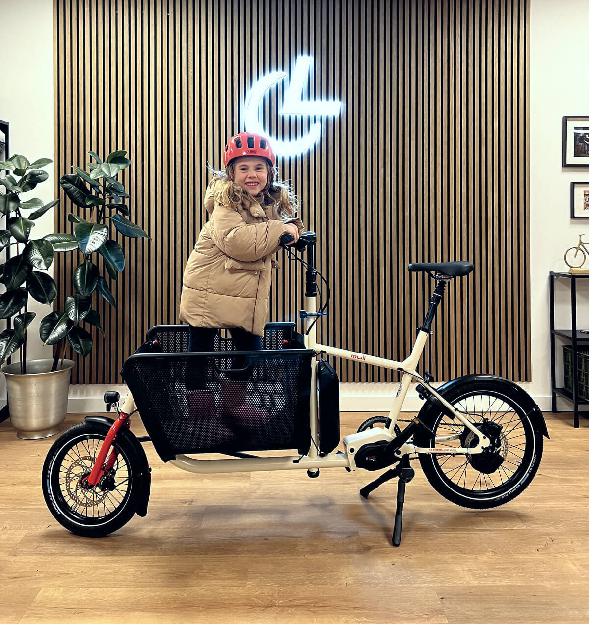 Bild von Lastenrad Familie aus Frankfurt von LENZ E-Bikes, den Experten für Lastenräder
