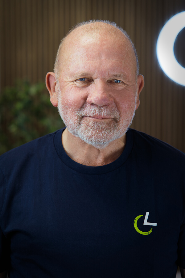 Foto von LENZ E-Bikes Werkstatt-Mitarbeiter Jürgen.