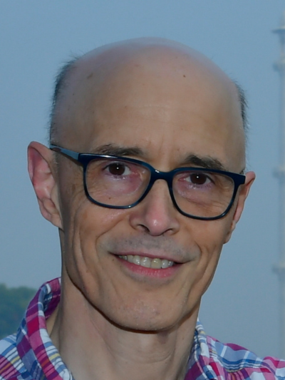  Jim B. Tucker