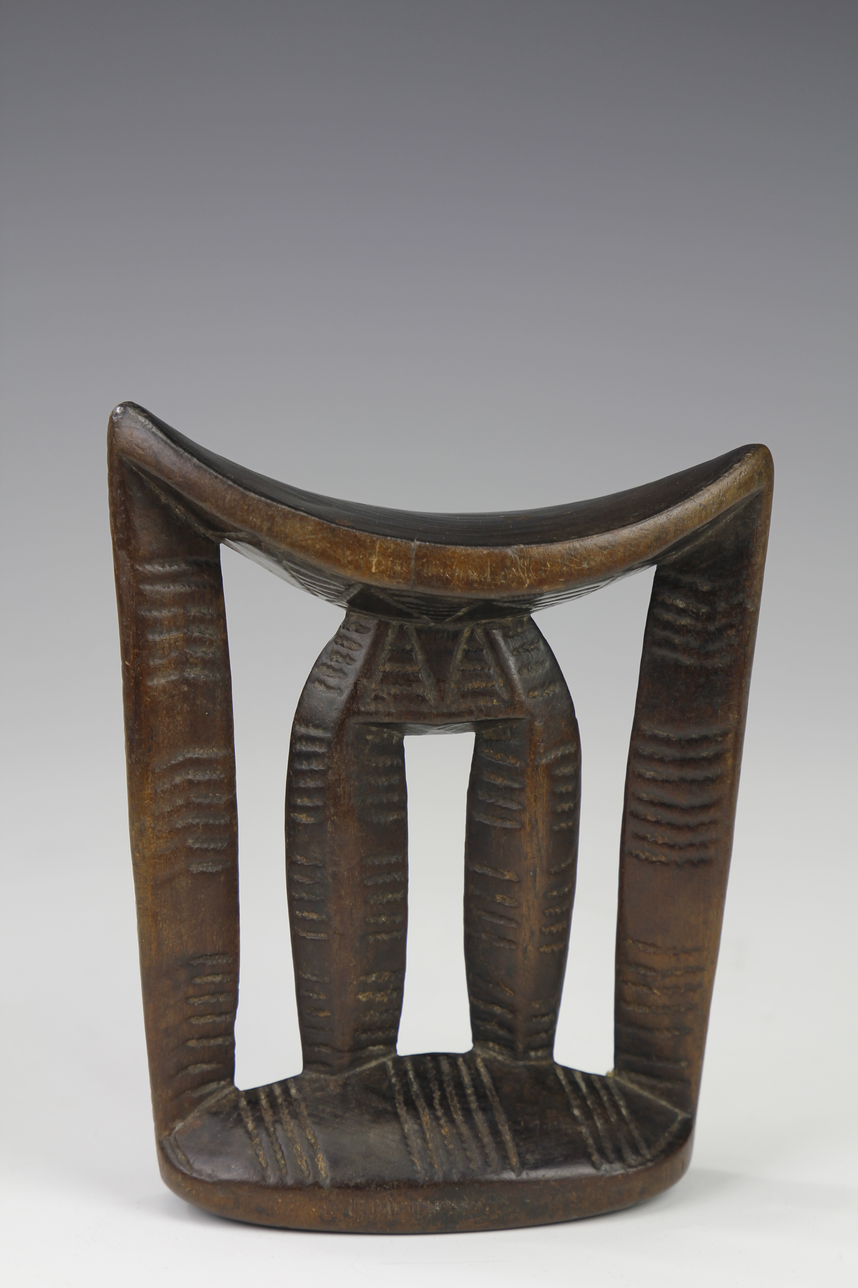 ETHIOPIAN HEADREST WITH A LOVELY DEEP AND WORN PATINA