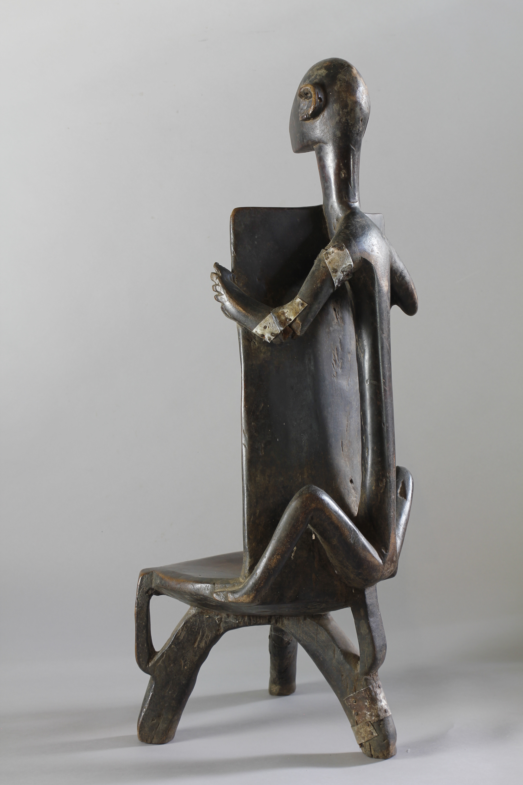 FINE RARE NYAMWEZI HIGH BACKED CHAIR, TANZANIA