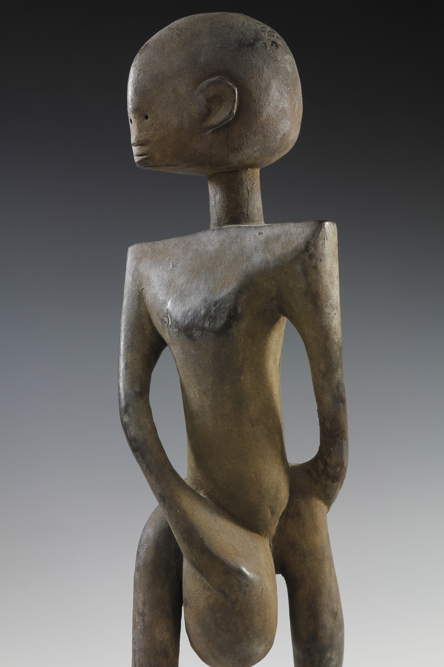 FINE NYAMWEZI FIGURE, TANZANIA